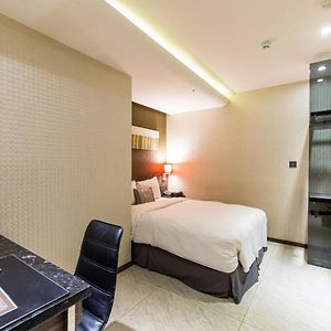 Beauty Hotels Taipei - Hotel Bfun